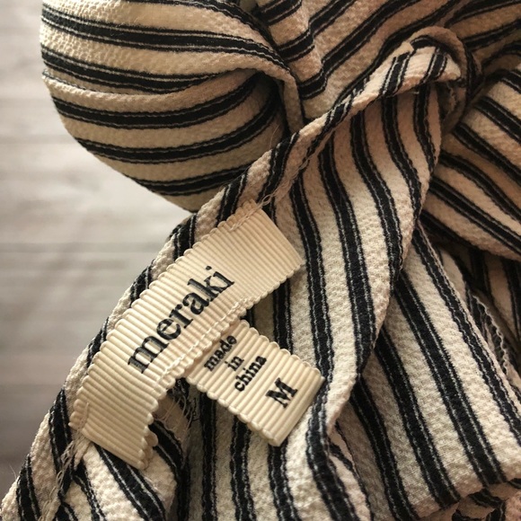 [ Meraki Apparel ] Striped Top with Peephole Back - Picture 6 of 6